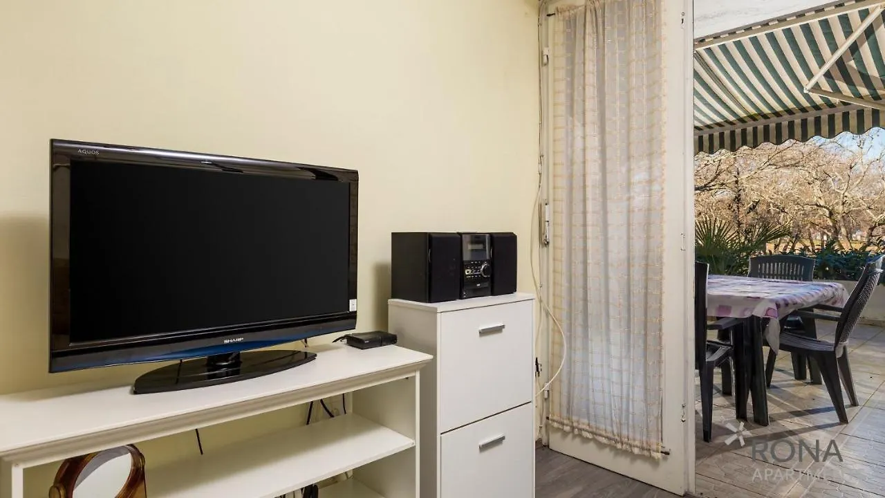 פורץ Rona Apartment Porat קרואטיה