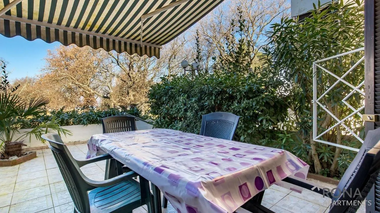 פורץ Rona Apartment Porat