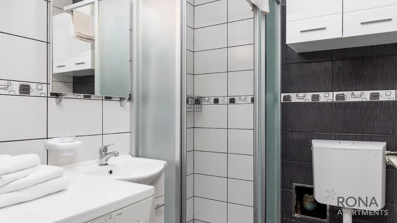 Apartment Porat Porec 0*,  Croatia